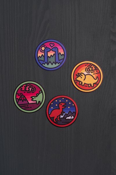 runde sticker (vier dinos zufallspack)